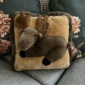 Moose Realistic Plush Jaag Plush 3D Faux Fur Throw Pillow Hunting Cabin